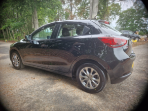 2023 Mazda Mazda2 1.5 Skyactiv-G Se-L Nav in Black — image 3