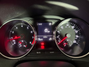 2015 Volkswagen Polo 1.0 Bluemotion Tech Se in Blue — image 5