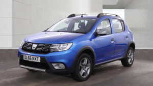 2017 Dacia Sandero Stepway 1.5 Dci Ambiance Euro 6 (s/s) 5dr in Blue — image 2