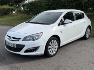 2013 Vauxhall Astra