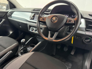 2018 Skoda Fabia 1.0 Tsi Se Euro 6 (s/s) 5dr — image 4