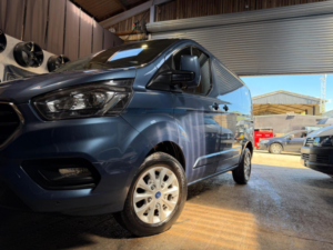 2021 Ford Transit Custom 2.0 300 Ecoblue Limited L1 H1 Euro 6 (s/s) 5dr in Blue — image 3