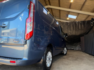 2021 Ford Transit Custom 2.0 300 Ecoblue Limited L1 H1 Euro 6 (s/s) 5dr in Blue — image 5