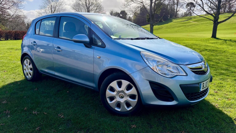 2013 Vauxhall Corsa 1.4 16v Exclusiv Euro 5 5dr (a/c) in Blue — image 1