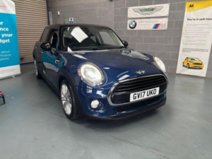 2017 MINI Hatch 1.5 Cooper Euro 6 (s/s) 5dr in Blue — image 2