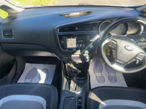 2017 Kia Ceed 1.6 Crdi 3 Dct Euro 6 (s/s) 5dr in Silver — image 3