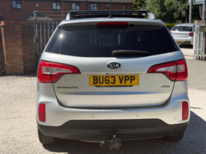 2013 Kia Sorento 2.2 Crdi Kx-3 SUV 5dr Diesel Auto AWD Euro 5 (194 Bhp) in Silver — image 6