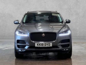 2018 Jaguar F-Pace 2.0 D240 Portfolio Auto AWD Euro 6 (s/s) 5dr in Grey — image 2