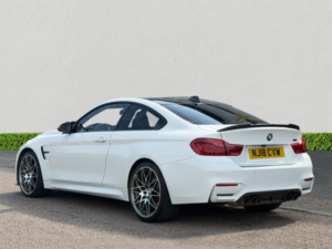 2018 BMW M4 3.0 Biturbo Competition Coupe 2dr Petrol Dct Euro 6 (s/s) (450 Ps) in White — image 5