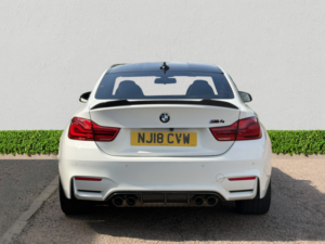 2018 BMW M4 3.0 Biturbo Competition Coupe 2dr Petrol Dct Euro 6 (s/s) (450 Ps) in White — image 6