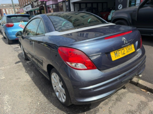 2012 Peugeot 207 Cc 1.6 Vti Allure in Blue — image 6