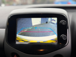 2018 Toyota Aygo 1.0 Vvt-I X-Plore Euro 6 5dr in Black — image 3