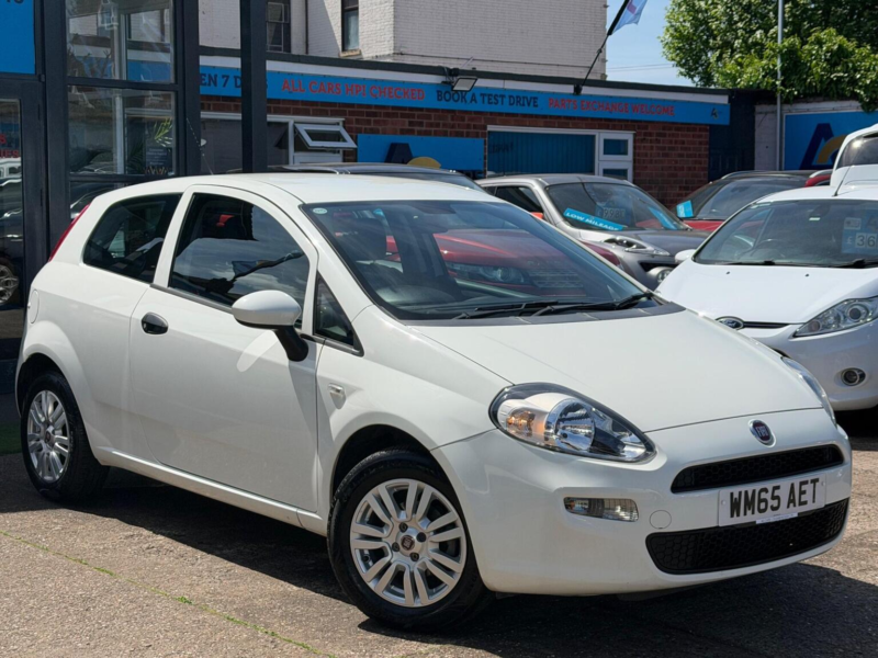 2015 Fiat Punto 1.2 Pop + Euro 6 3dr in White — image 1