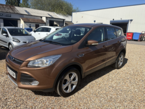 2013 Ford Kuga 2.0 Tdci Zetec in Brown — image 4