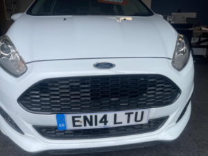 2014 Ford Fiesta 1.0t Ecoboost Zetec S Euro 5 (s/s) 3dr in White — image 4