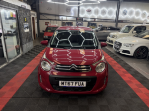 2017 Citroen C1 1.0 Vti Feel in Red — image 5