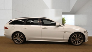 2017 Jaguar Xf 2.0 D R-Sport in White — image 5