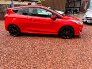 2017 Ford Fiesta 1.0t Ecoboost St-Line Euro 6 (s/s) 3dr in Red — image 5