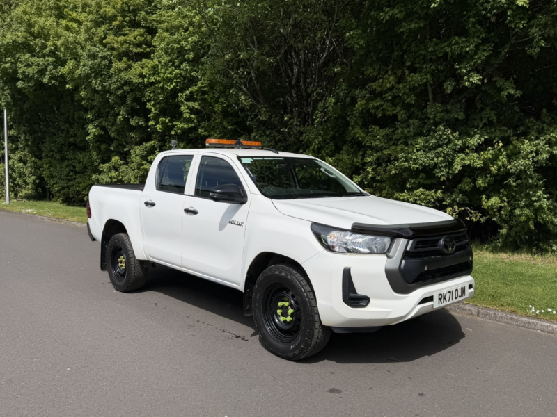 2021 Toyota Hilux 2.4 D-4d Active in White — image 1