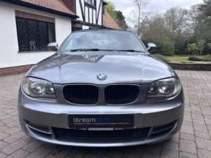 2010 BMW 1 Series 2.0 118i Sport Convertible in Grey — image 2