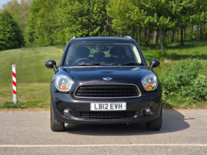 2012 MINI Countryman 1.6 One D Euro 5 (s/s) 5dr in Black — image 2