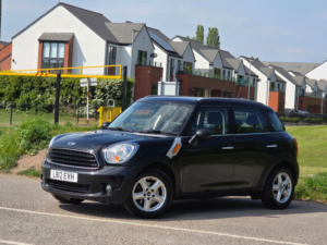 2012 MINI Countryman 1.6 One D Euro 5 (s/s) 5dr in Black — image 3
