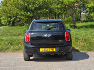2012 MINI Countryman 1.6 One D Euro 5 (s/s) 5dr in Black — image 6