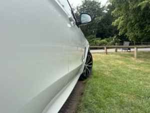 2015 BMW X5 3.0 X5 Xdrive30d M Sport in White — image 5