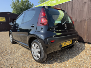 2013 Peugeot 107 1.0 12v Active in Black — image 4