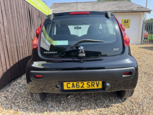 2013 Peugeot 107 1.0 12v Active in Black — image 5