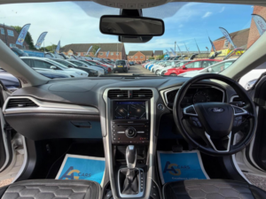 2017 Ford Mondeo 2.0 Tdci Vignale Powershift Euro 6 (s/s) 5dr in White — image 2