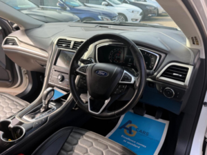 2017 Ford Mondeo 2.0 Tdci Vignale Powershift Euro 6 (s/s) 5dr in White — image 3