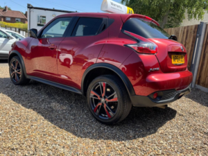 2014 Nissan Juke 1.2 Dig-T Tekna Euro 5 (s/s) 5dr Euro 5 in Red — image 4