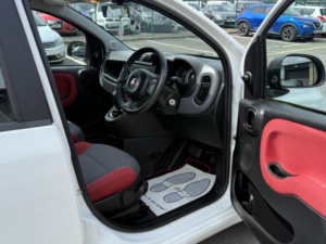 2015 Fiat Panda 0.9 Panda My Twinair 85 Bhp Dualogic Easy in White — image 6