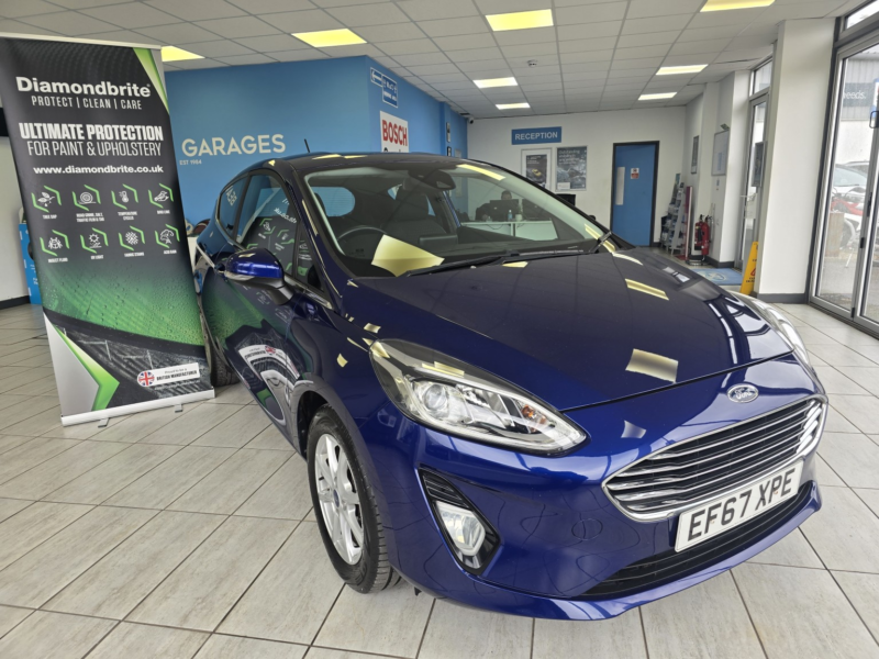 2017 Ford Fiesta 1.1 Ti-Vct Zetec in Blue — image 1