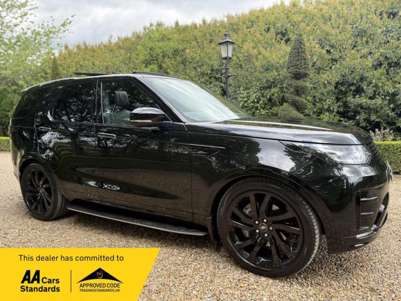 2019 Land Rover Discovery 3.0 Sd V6 Hse Luxury Auto 4WD Euro 6 (s/s) 5dr in Black — image 1