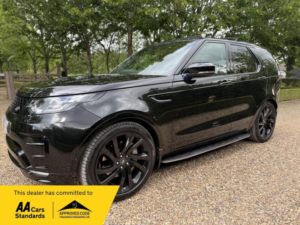 2019 Land Rover Discovery 3.0 Sd V6 Hse Luxury Auto 4WD Euro 6 (s/s) 5dr in Black — image 5