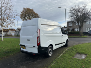 2020 Ford Transit Custom 2.0 300 Ecoblue Leader in White — image 4