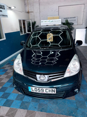 2010 Nissan Note 1.6 16v Tekna Auto Euro 4 5dr in Blue — image 4