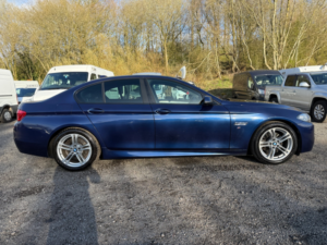 2015 BMW 5 Series 2.0 518d M Sport Saloon in Blue — image 4