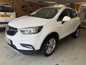2017 Vauxhall Mokka X 1.4 I Turbo Active in White — image 3