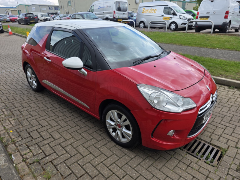 2012 Citroen Ds3 1.6 Vti Dstyle in Red — image 1