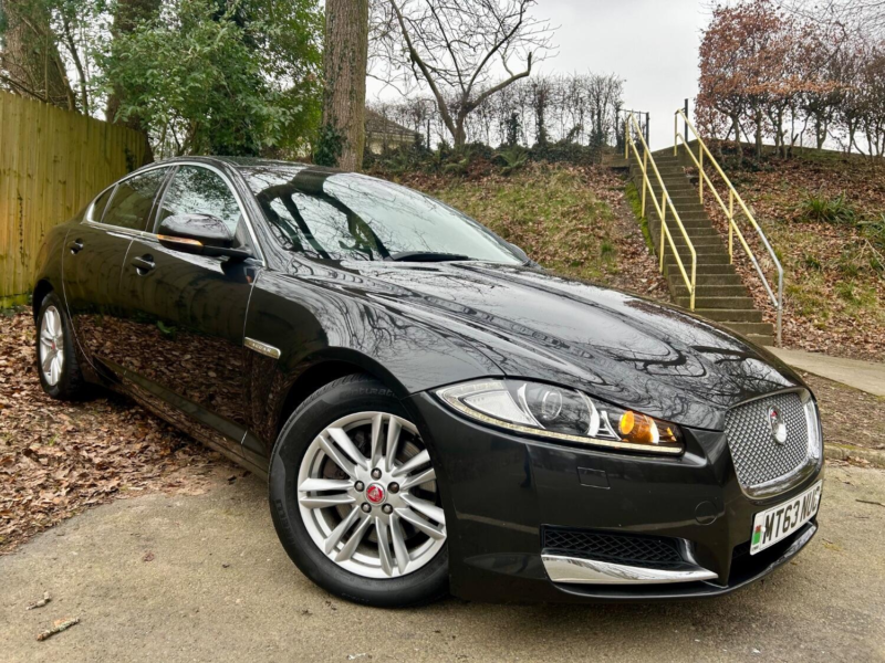 2013 Jaguar Xf 3.0 D V6 240*luxury*only73k-Xenons-Nav-Bt&dab-Lthr**stunning Example Low Miles** in Grey — image 1