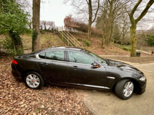 2013 Jaguar Xf 3.0 D V6 240*luxury*only73k-Xenons-Nav-Bt&dab-Lthr**stunning Example Low Miles** in Grey — image 4