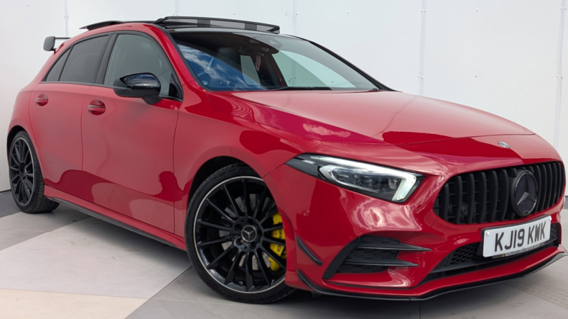 2019 Mercedes-Benz A Class 2.0 A35 Amg (premium Plus) Hatchback 5dr Petrol Spds Dct 4matic Euro 6 (s/s) (306 Ps) in Red — image 1