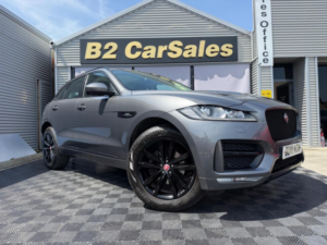 2018 Jaguar F-Pace 2.0 D180 R-Sport Auto AWD Euro 6 (s/s) 5dr in Grey — image 2