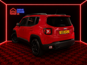 2015 Jeep Renegade 1.4 Renegade My16 1.4 Multiair Ii 140hp Longitude in Red — image 3