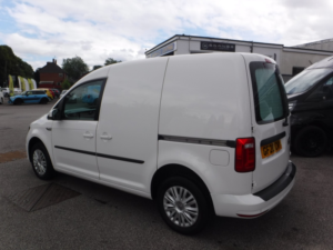 2020 Volkswagen Caddy 2.0 Tdi C20 Trendline in White — image 4