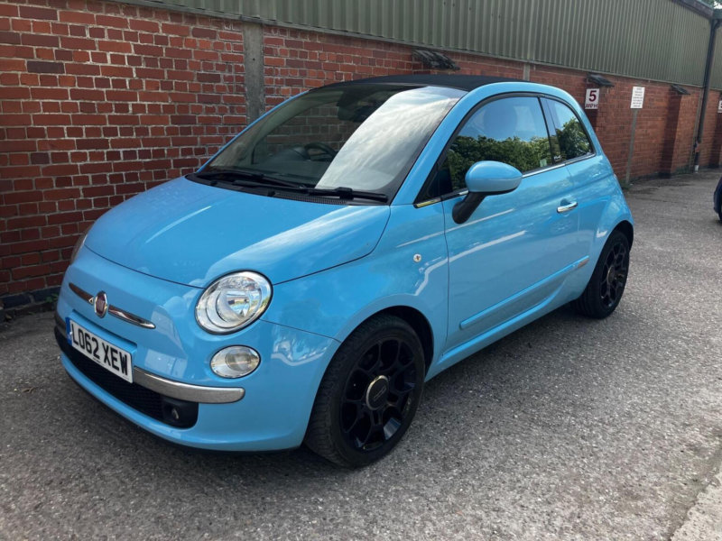 2012 Fiat 500c 0.9 Twinair Lounge Dualogic Euro 5 (s/s) 2dr in Blue — image 1