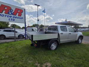 2018 Isuzu D-Max 1.9 Td Utility Double Cab Tipper in Silver — image 5